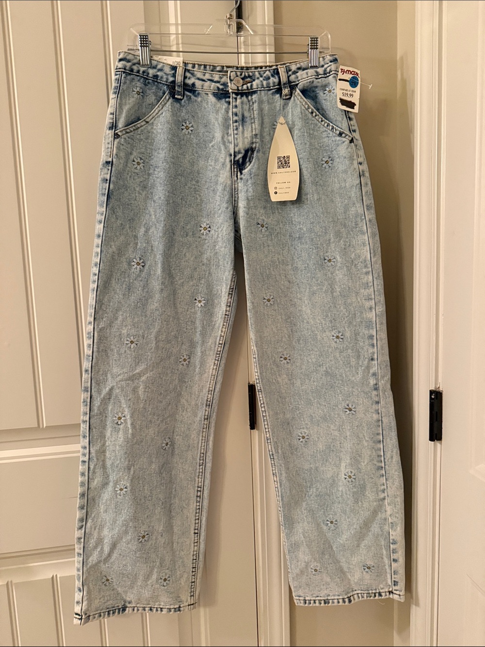 High-Rise Light Wash Wide Leg Jeans with Daisy Embroidery